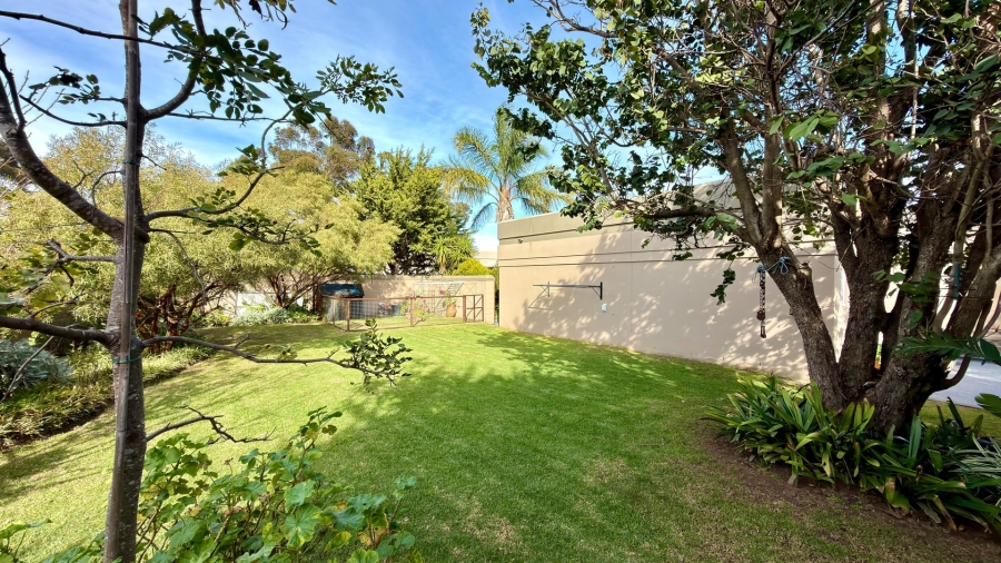 3 Bedroom Property for Sale in Olive Grove Western Cape